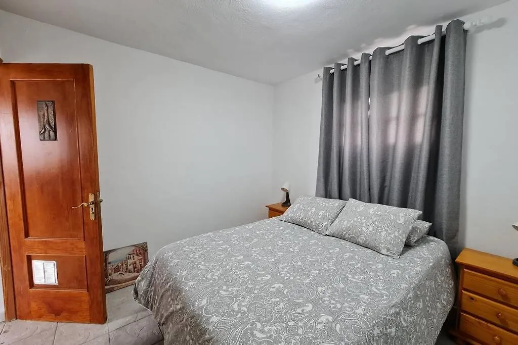 Lovely Two Bedroom Apartment With Amazing View Техина-де-Исора